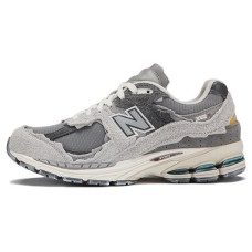 New Balance NB 2002R 
