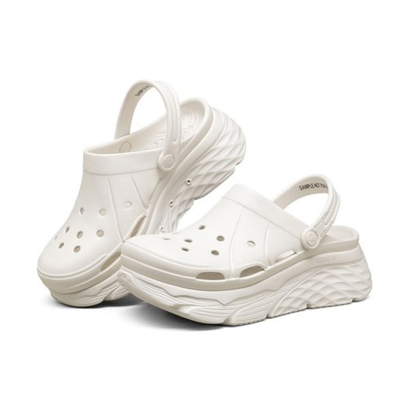 Skechers Max Cushioning