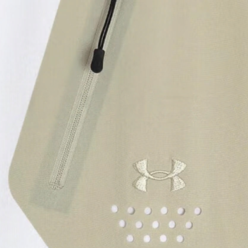 Under Armour T