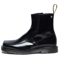 Dr.Martens