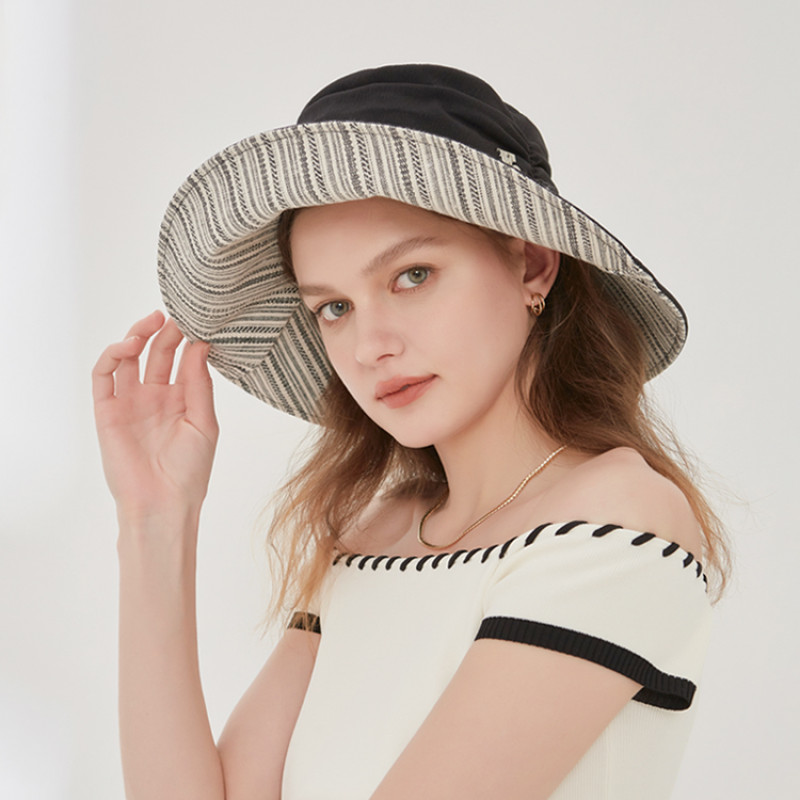 ELLE