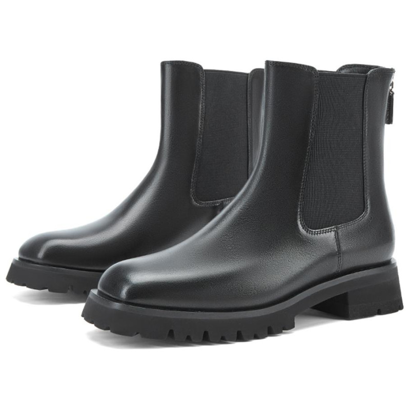 NINE WEST