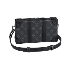 LOUIS VUITTON Trunk