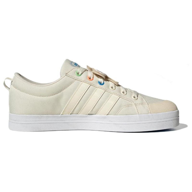 adidas neo Bravada
