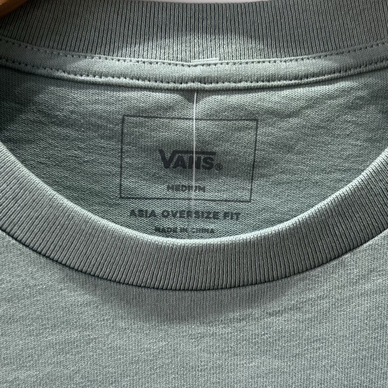 Vans T