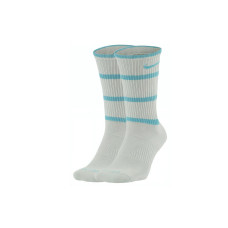 Nike Everyday Plus Cushioned logo 2
