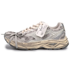 Mizuno Racer S