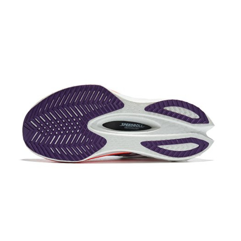Saucony