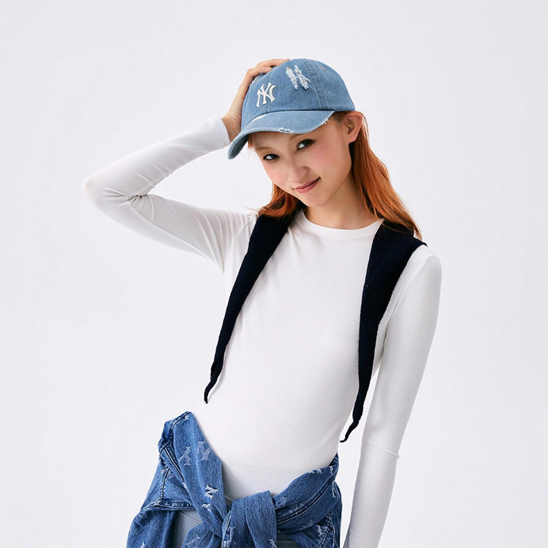 MLB