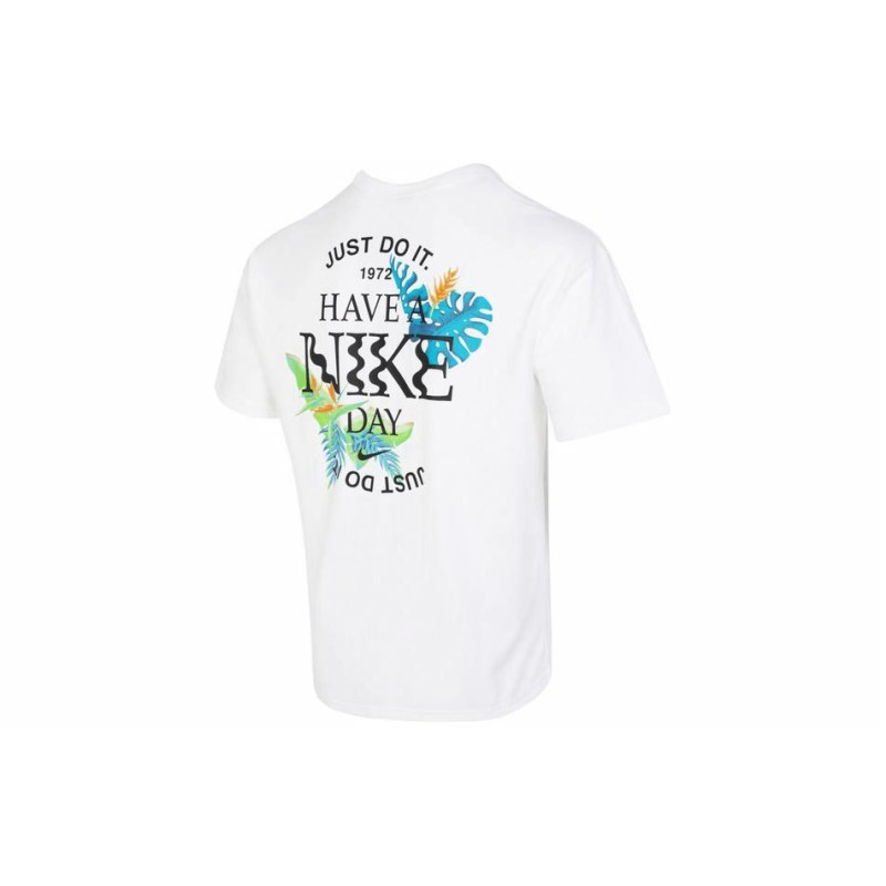 Nike T