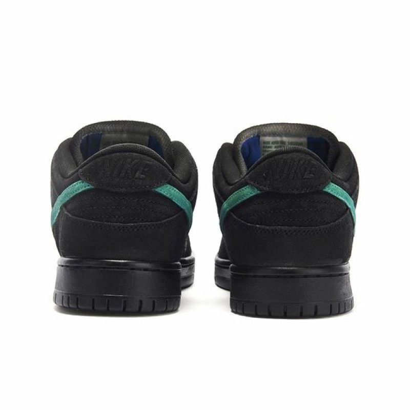 Nike Dunk SB Tiffany