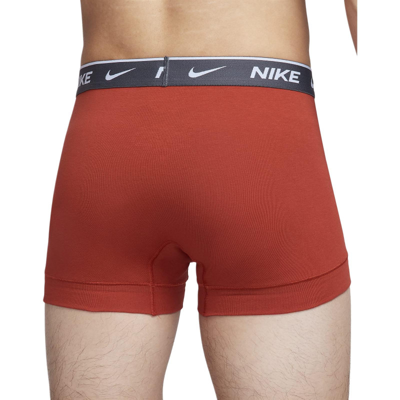Nike 3