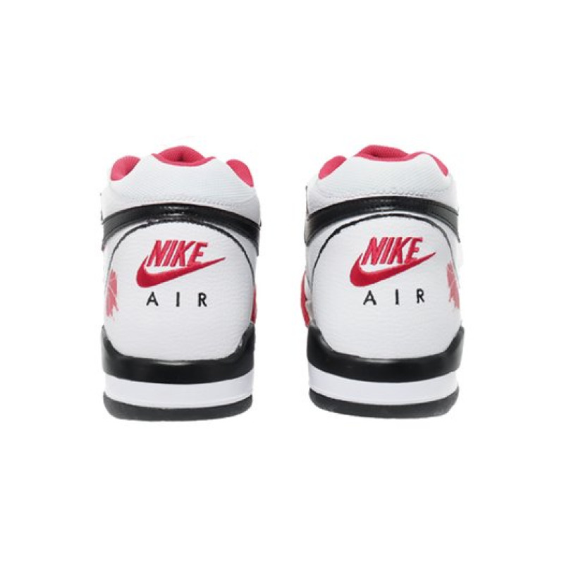 Nike Flight Legacy