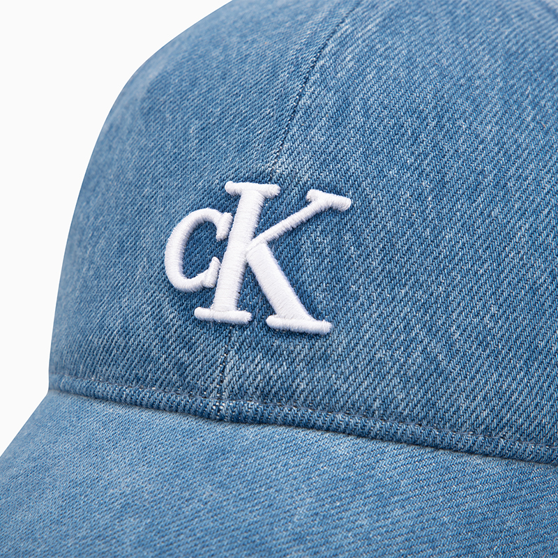 CALVIN KLEIN