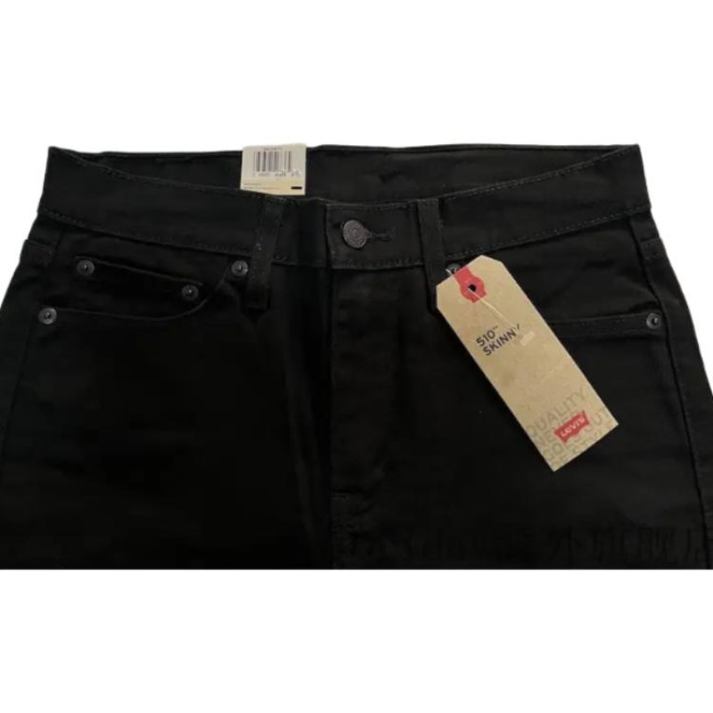 levis
