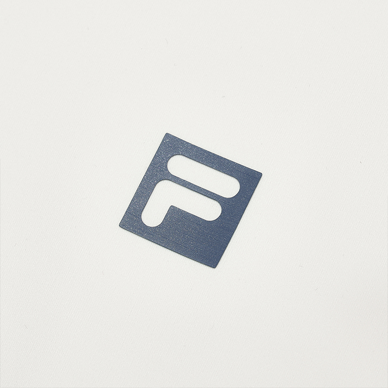 FILA T