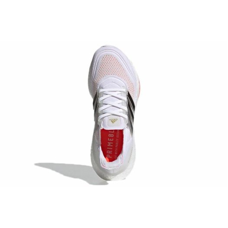 adidas Ultraboost 21