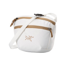 Arcteryx Mantis 2 Logo