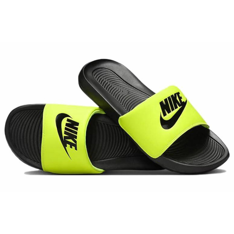 Nike Victori One