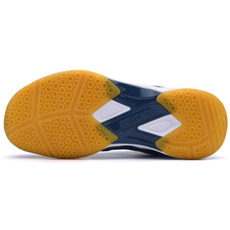 YONEX Power Cushion 210WCR