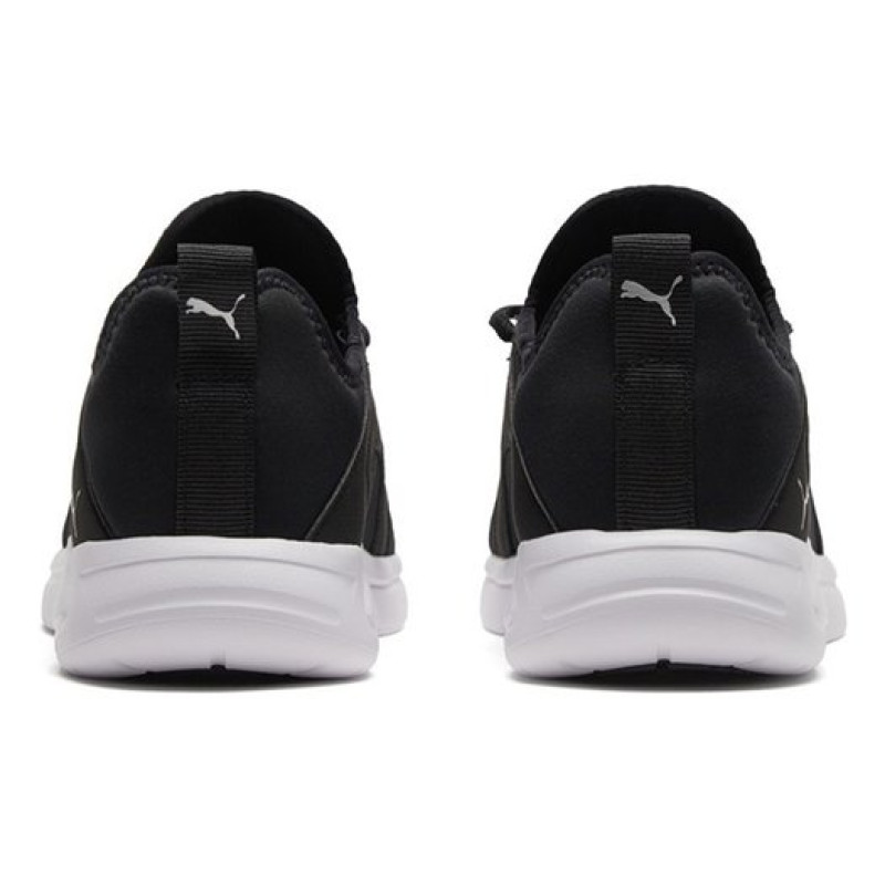 PUMA Resolve Street