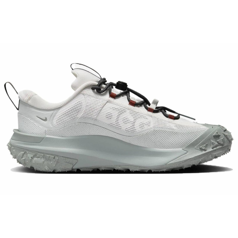 Nike ACG Mountain Fly