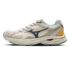 Mizuno Racer S