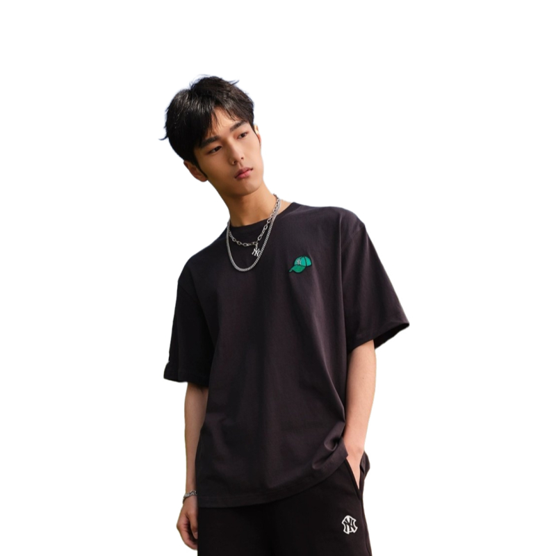 MLB T