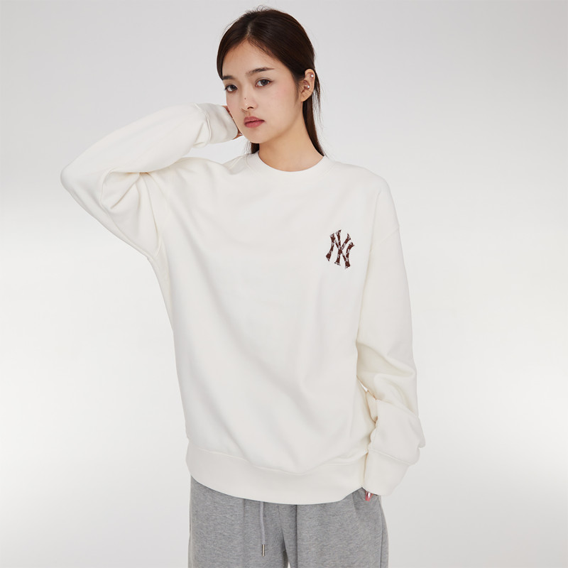MLB FW23 Logo