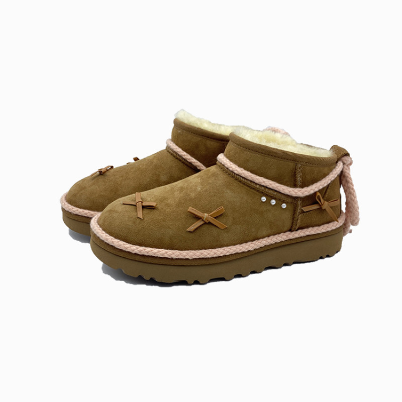 UGG CLASSIC ULTRA MINI