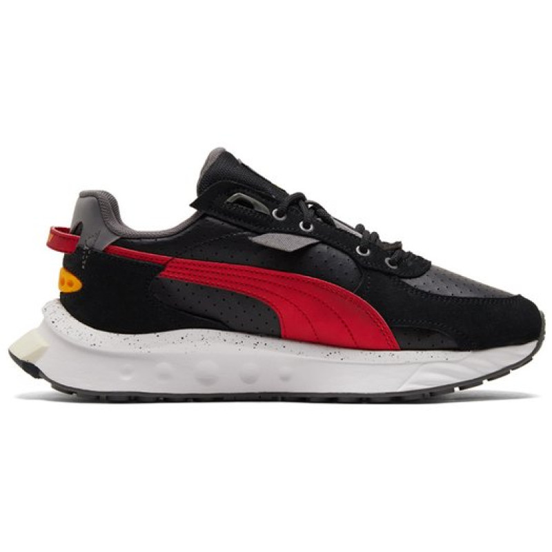 PUMA Scuderia Ferrari Wild Rider