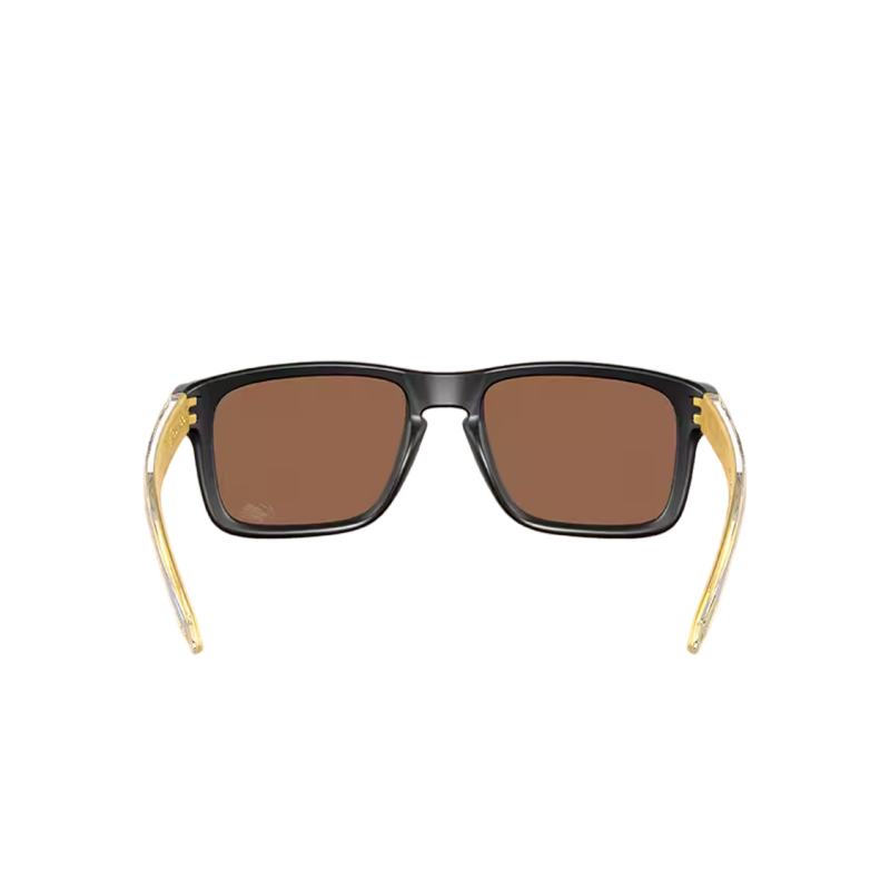 Oakley TR