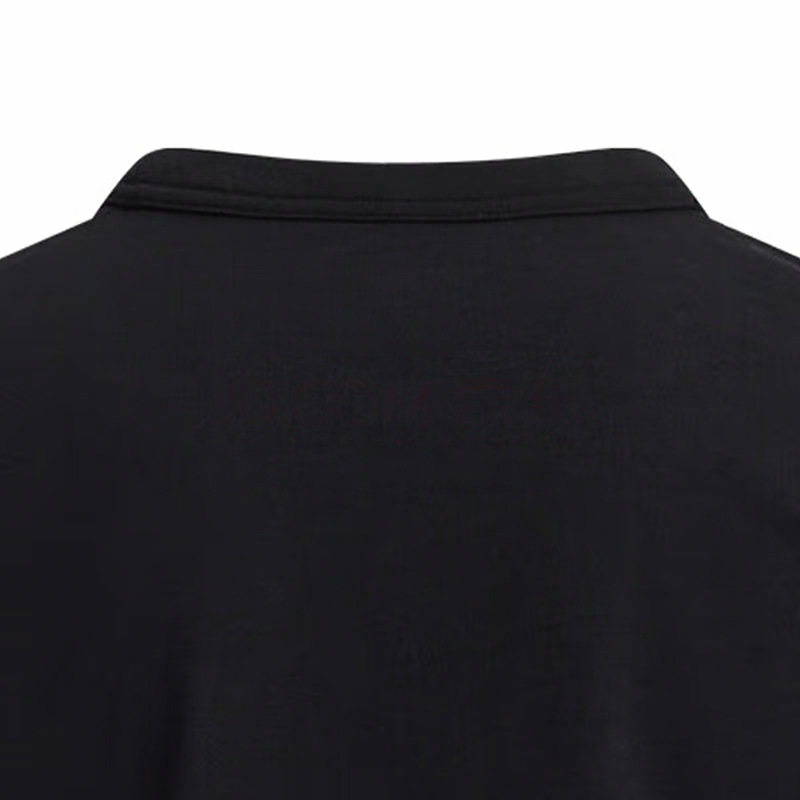 Under Armour T