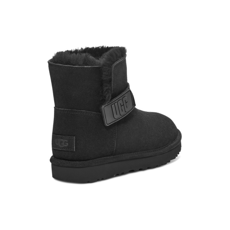 UGG Logo