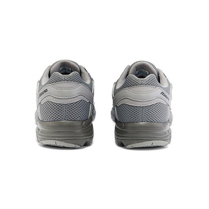 Mizuno Spark Cn