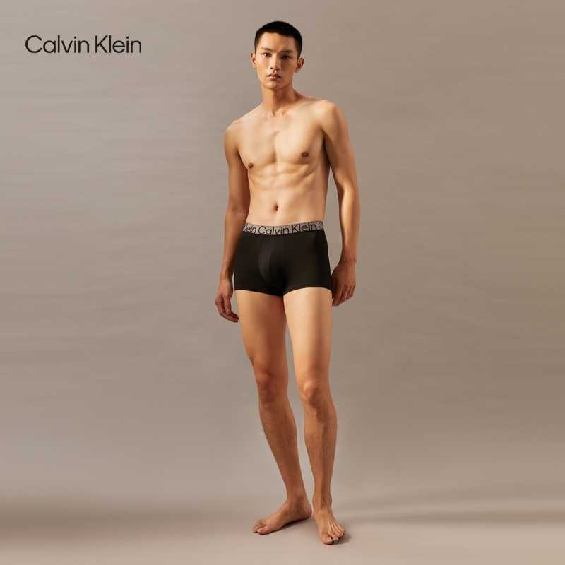 CALVIN KLEIN 3