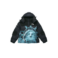 Supreme x THE NORTH FACE Week 10 Statue of Liberty Baltoro