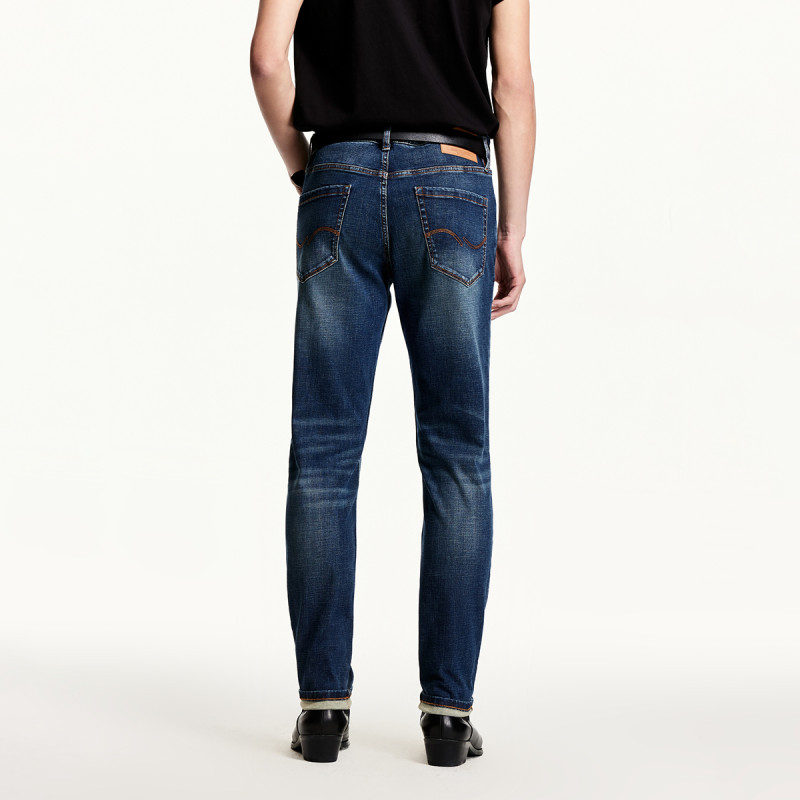 JACK JONES