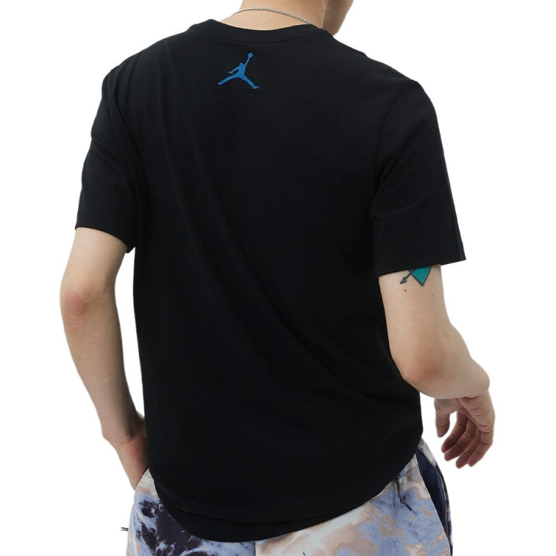 Jordan Sneaker T