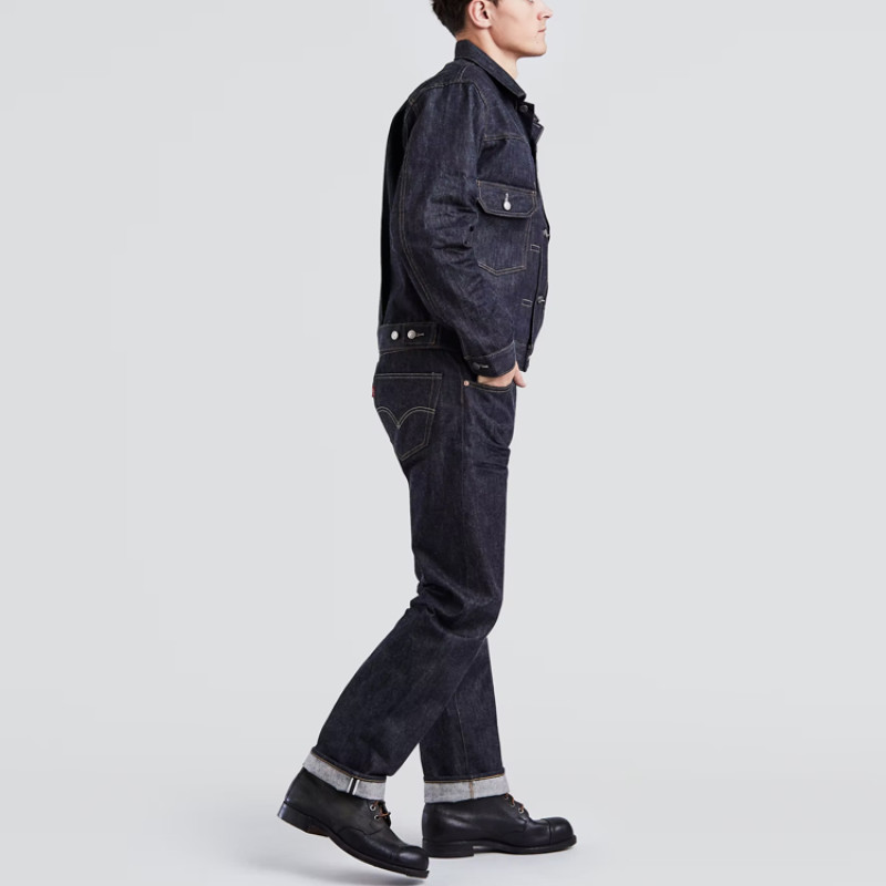Levis