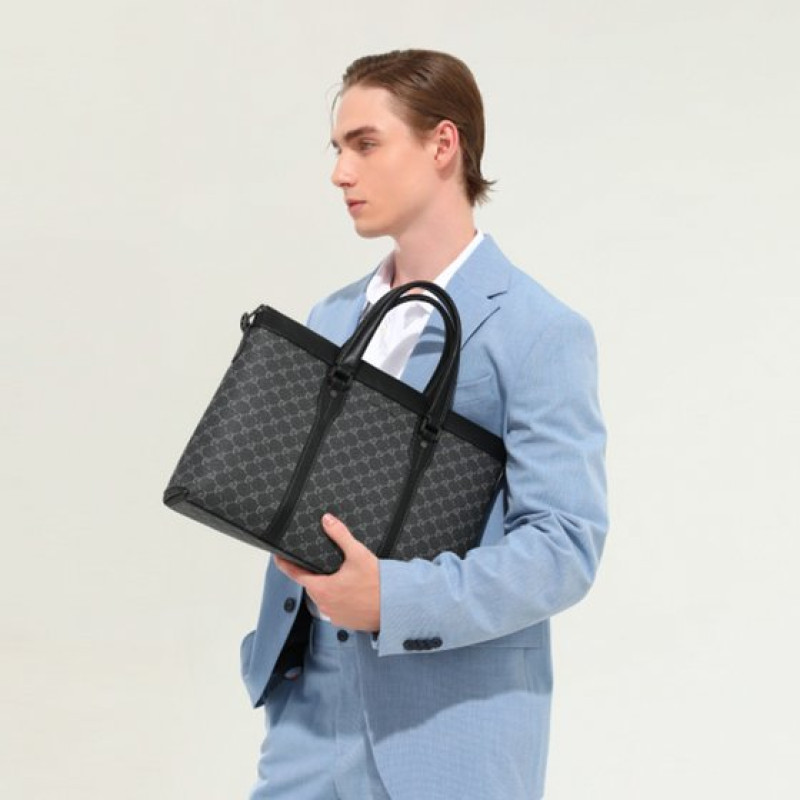 PIERRE CARDIN pvc