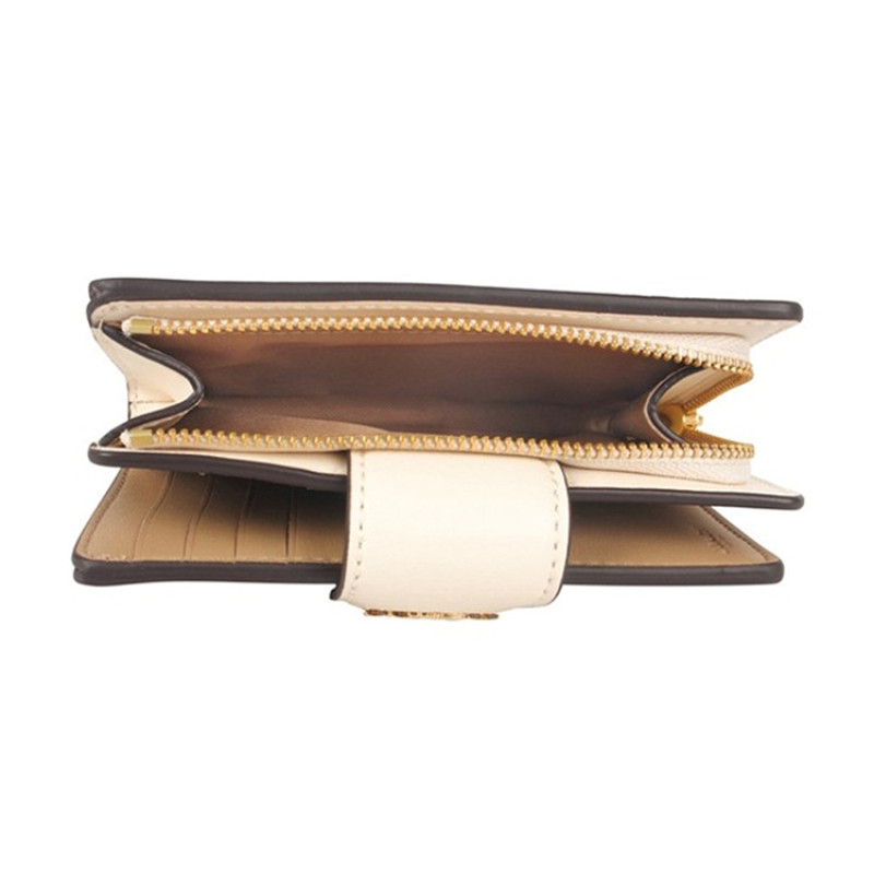 COACH Corner Zip 13