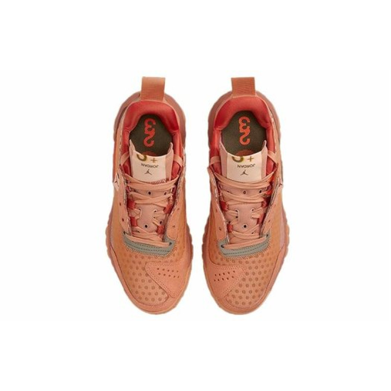 Jordan Delta 2