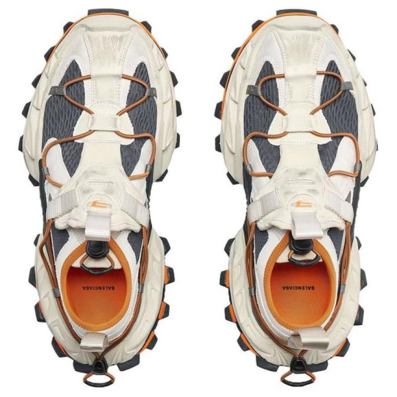 Balenciaga Hike