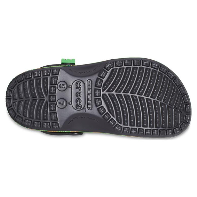 x Crocs