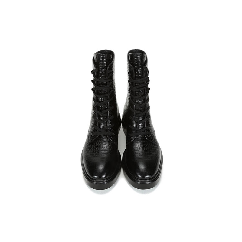 Stuart Weitzman