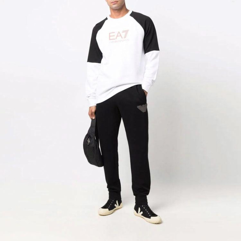 EMPORIO ARMANI Logo