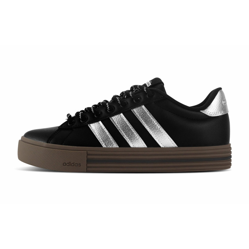 adidas Daily 4.0