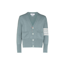 THOM BROWNE FW22 V