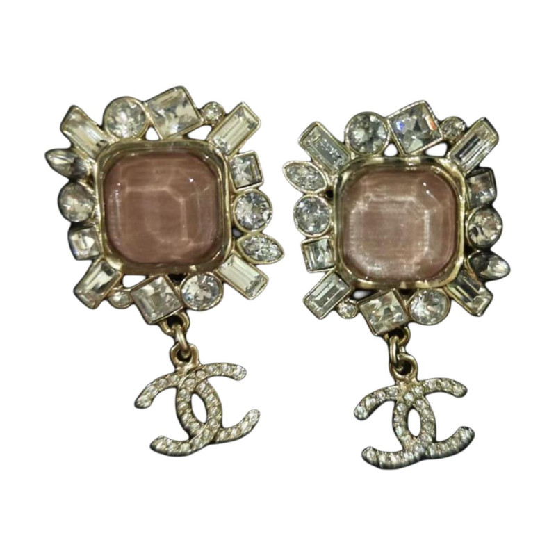 CHANEL C Logo -